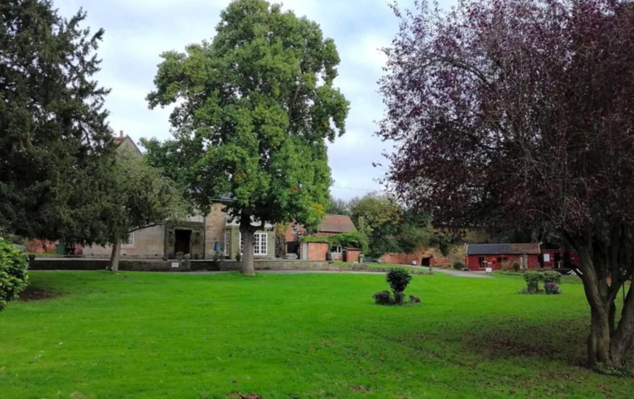 Impeccable 1-Bed House In Retford Close To A1 Esterno foto